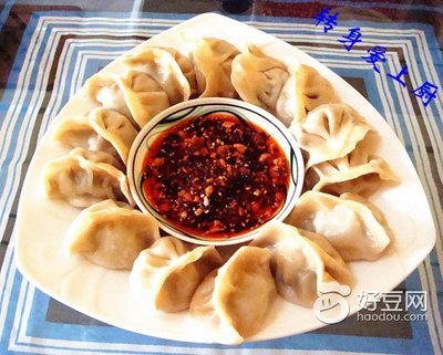 茴香包饺子怎么做