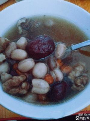 排骨核桃汤的做法
