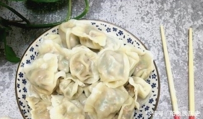 豇豆鸡蛋饺子