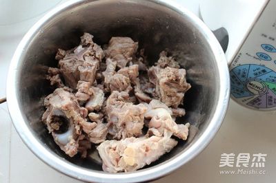 什么炖羊肉好吃