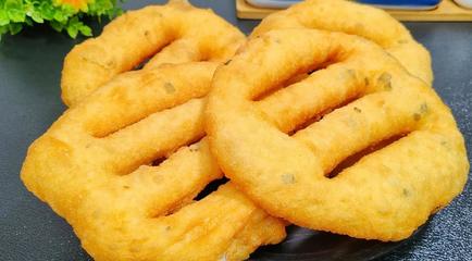 炸油饼的家常做法
