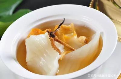 冬虫夏草炖汤放几根