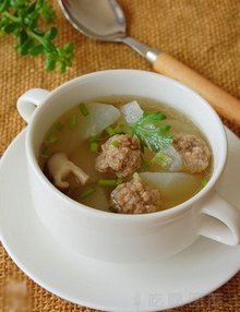 肉丸子萝卜汤的做法