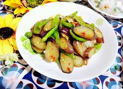 茄子炒青椒的做法