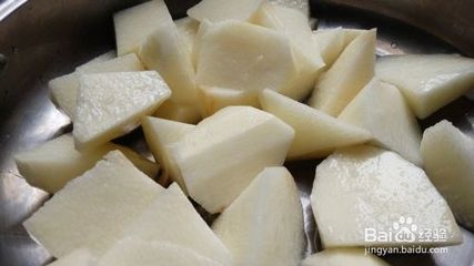 猪蹄炖山药的做法