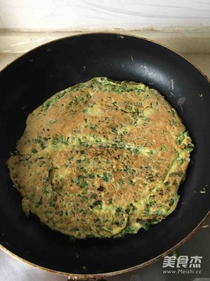 韭菜鸡蛋饼的家常做法