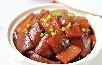 红烧猪肉皮的做法
