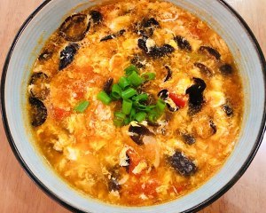 西红柿鸡蛋木耳汤