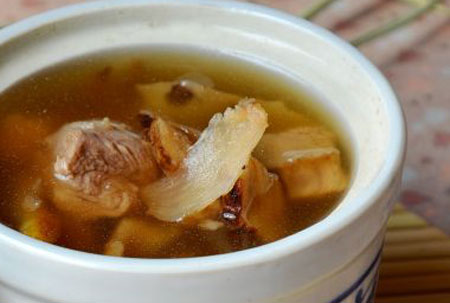 鸡腿能炖汤吗