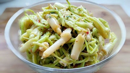 凉拌茭白的做法
