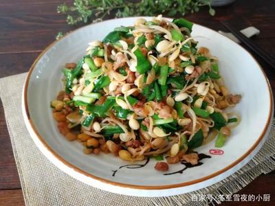 豆芽炒韭菜的家常做法