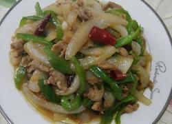 洋葱青椒炒肉丝的做法