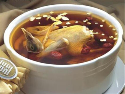 产妇月子鸡汤的做法