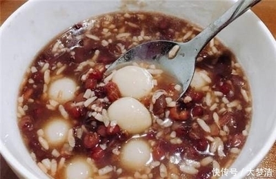 红豆酒酿小圆子的做法