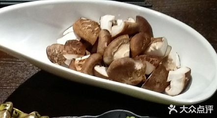 香菇和鱼能一起吃吗