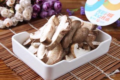 香菇和鱼能一起吃吗
