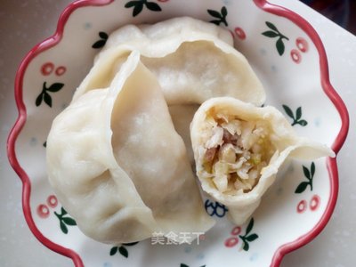 酸菜馅蒸饺