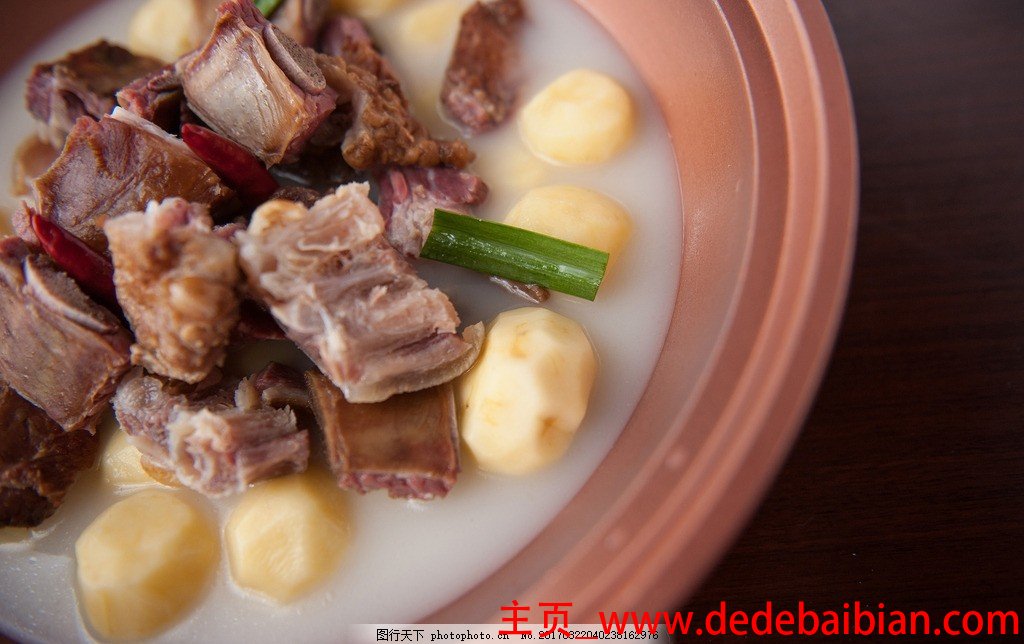 土豆炖腊肉