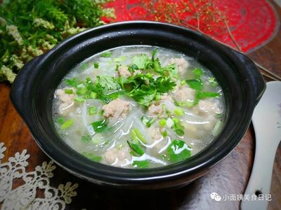 萝卜丸子汤
