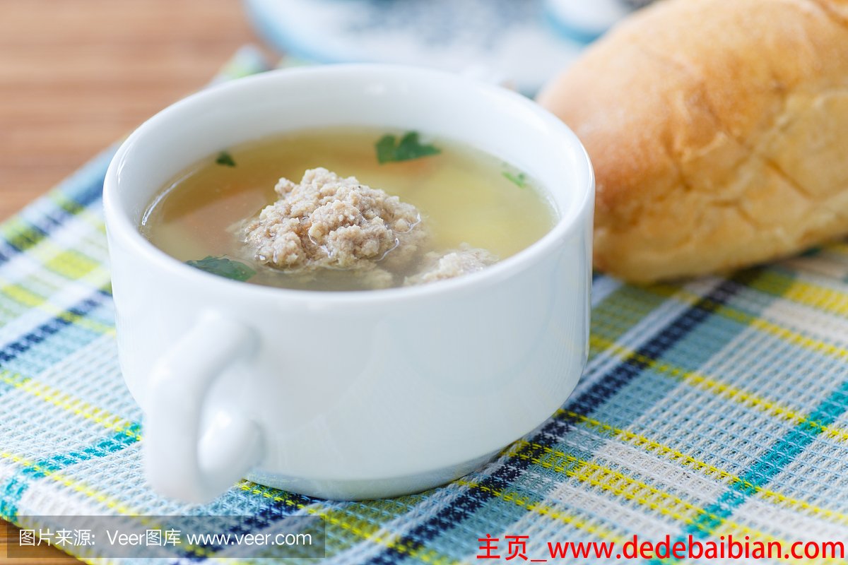 萝卜丸子汤