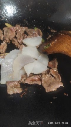 牛肉能和白萝卜一起吃吗