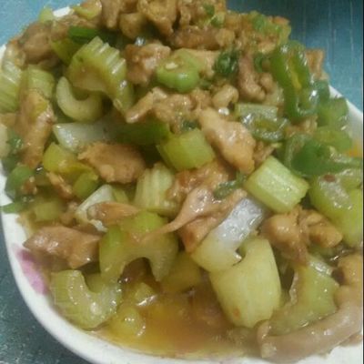 鸡腿炒