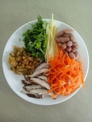 萝卜榨菜怎么做