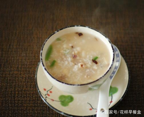 墨鱼粥的做法