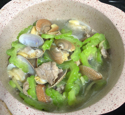 花甲苦瓜汤