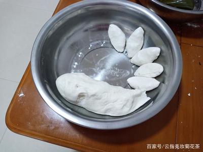 广西叶包糍的做法