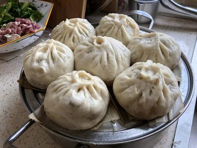 排骨豆角馅包子的做法