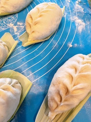 排骨豆角馅包子的做法