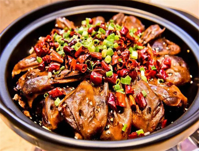 麻辣鸭头的做法及配料