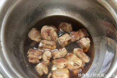 高压锅炖排骨按哪个键
