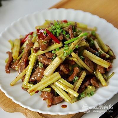 芹菜小炒肉