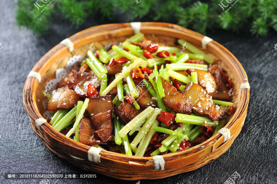 芹菜小炒肉