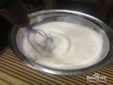 蛋清怎么打成奶油状