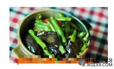 长豆角烧茄子的家常做法