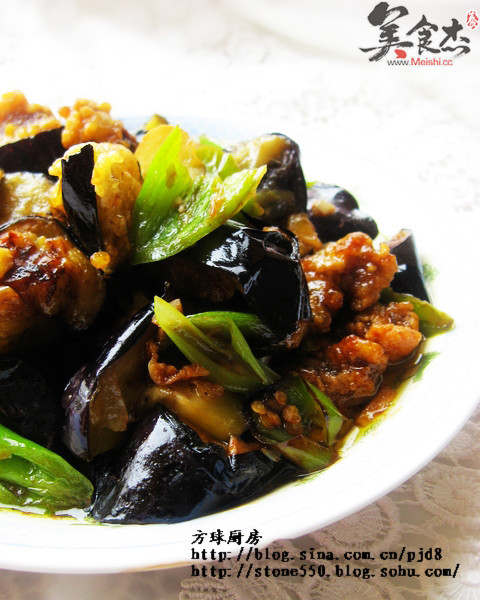肉段烧茄子图片