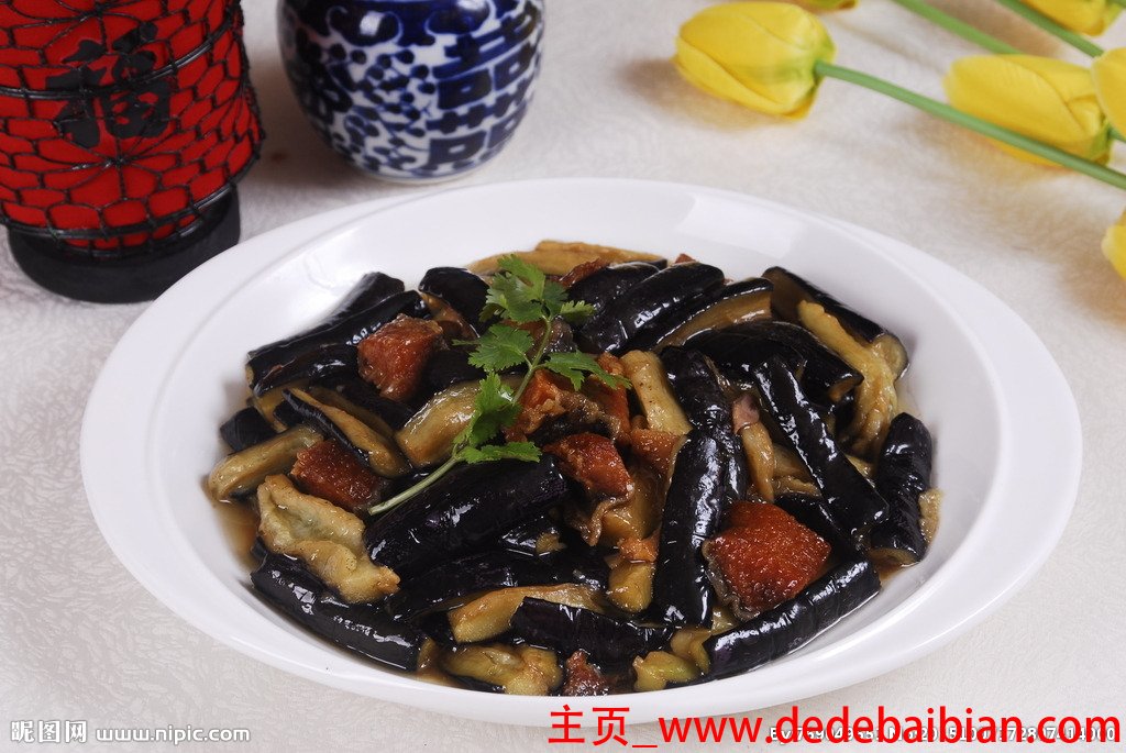 肉段烧茄子图片