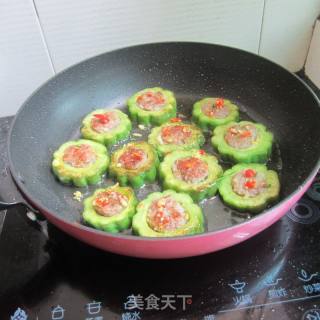 煎酿苦瓜的家常做法