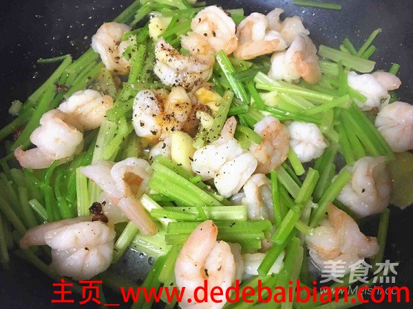 虾仁炒芹菜怎么做好吃
