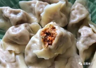 红萝卜牛肉饺子馅的做法