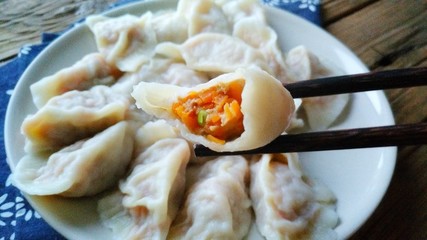 胡萝卜馅儿饺子