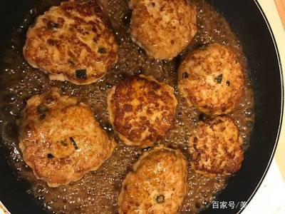 鸡肉饼图片