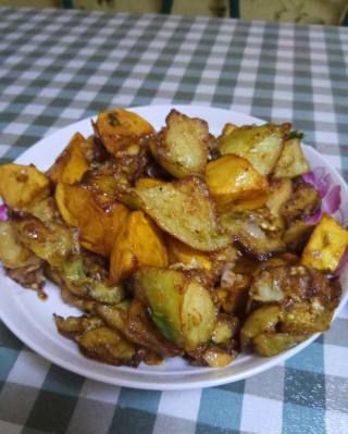 红烧茄子土豆的家常做法