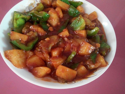红烧茄子土豆的家常做法