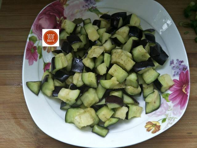 茄子炒肉的做法视频