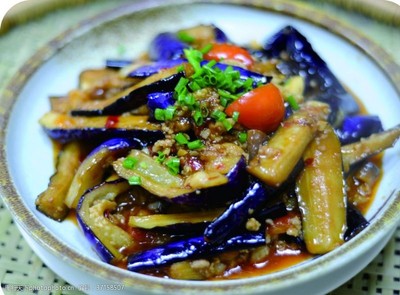 茄子炒肉的做法视频