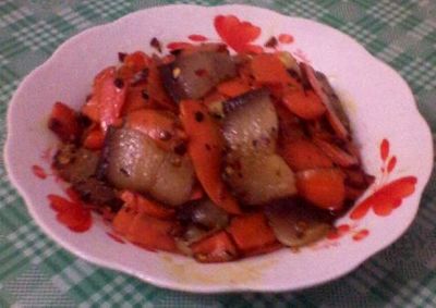 腊肉炒胡萝卜